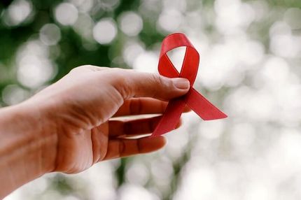 عضو کمیته کشوری ایدز: بیماری HIV قابل درمان است

