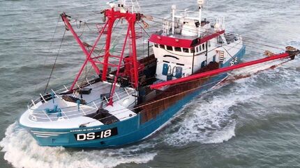 انگلیس سفیر فرانسه را فراخواند.