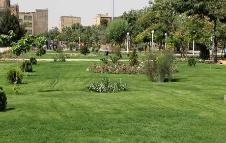 تعلیق و عزل تعدادی از مدیران و کارشناسان و جریمه پیمانکاران منطقه ۵ در روز طبیعت