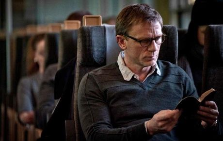 موفقیت فیلم اورجینال «چاقوها بیرون»/ فقط بلاک باسترها نمی‌فروشند