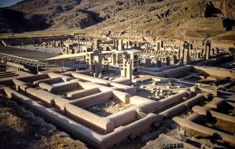 وبسایت مجموعه میراث جهانی تخت جمشید راه‌اندازی شد