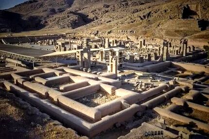 وبسایت مجموعه میراث جهانی تخت جمشید راه‌اندازی شد