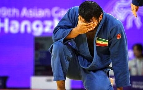 تصمیم عجیب فدراسیون در اعزام کردن تیم ملی به کشور دورتر بجای مسابقات مهم‌تر در کشور همسایه