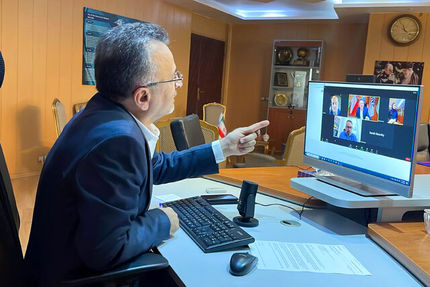 داورزنی به دنبال حل مشکل ویزای تیم ملی والیبال