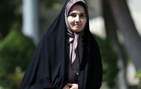 تاکید چندین باره معاون روحانی: باید محل‌های غیرحصری برای اعتراضات داشته باشیم 