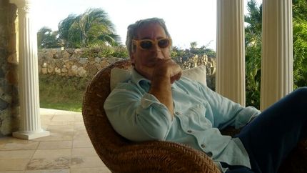 جفری اپستین دنبال استخدام هکر نابغه بود