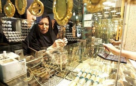 سکه مسیر عوض کرد/ طلا چقدر قیمت خورد؟
