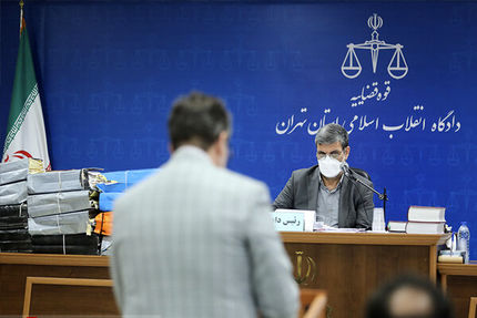 بارگذاری تصاویر طبیعت و مادر به جای اسناد ترخیص در سامانه گمرک!