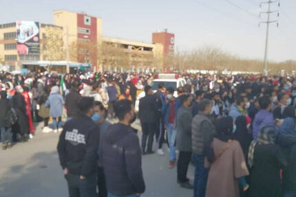 کمیسیون اخلاق ورزش: فدراسیون فوتبال عذرخواهی کند