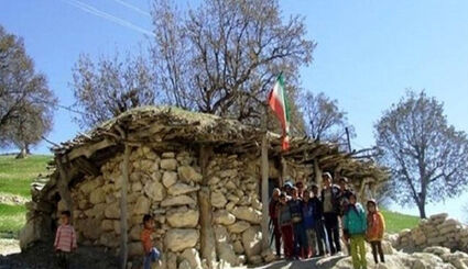 وعده جدید جمع‌آوری مدارس سنگی تا پایان سال