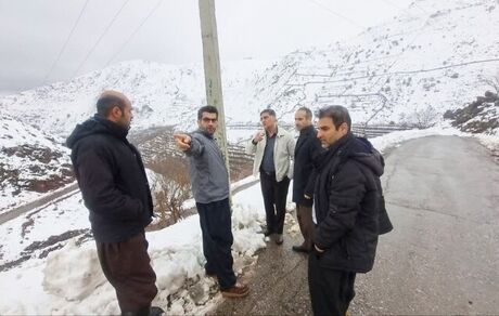 برف بهاره به روستاهای دهستان شرام خسارت زد