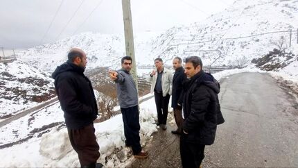 برف بهاره به روستاهای دهستان شرام خسارت زد