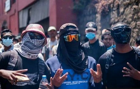 تظاهرات منجر به برکناری دولت به ماداگاسکار رسید