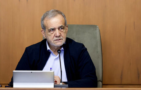 رئیس جمهور: راهکارهای روشنی برای رفع مشکلات کشور وجود دارد، به شرط آنکه با مردم در ارتباط باشیم