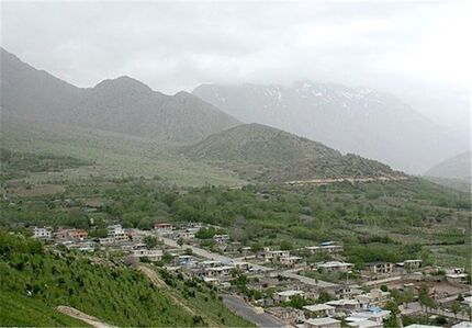  بی‌توجهی به زلزله‌زدگان «سی‌سخت» / خبری از ساختن توریستی‌ترین شهر جنوب ایران نیست