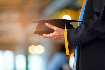 اعلام شرایط و جزئیات حمایت از پایان‌نامه یا رساله‌های دکتری و کارشناسی ارشد دانشجویان دانشگاه تهران