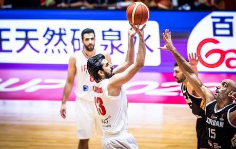 حذف ناباورانه تیم ملی بسکتبال ایران توسط اردن در یک بازی بسیار ناامیدکننده