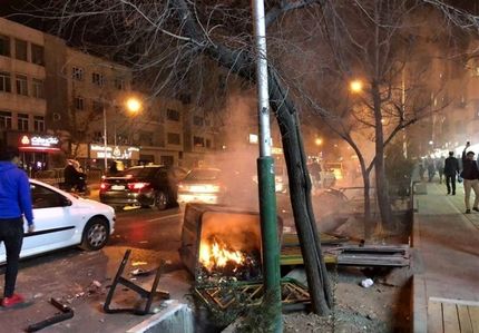 شهادت یک طلبه بسیجی در شیراز با کوکتل مولوتف