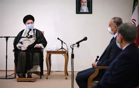 رهبر  انقلاب: جمهوری اسلامی ایران قطعاً ضربه متقابل را به آمریکایی‌ها خواهد زد