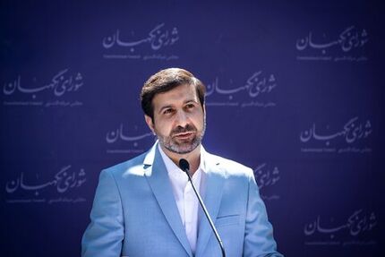 ردصلاحیت یک نماینده مجلس بخاطر مبارزه با مافیای خودرو صحت ندارد / افزایش حقوق بازنشستگان در شورای نگهبان تایید شد