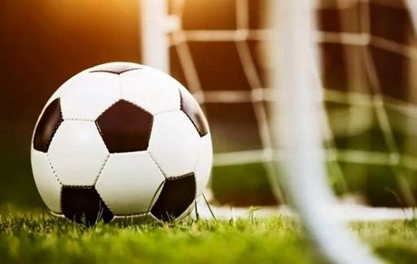 تعلیق مسابقات فوتبال لیگ دو و توابع استان تهران بدلیل کتک زدن داور