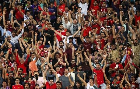 باشگاه پرسپولیس خواهان تسهیل خرید بلیت برای هواداران و ایجاد شرایط یکسان شد