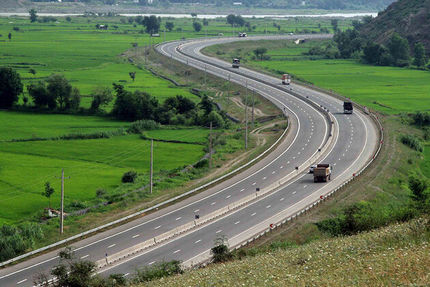 افتتاح آزادراه منجیل-رودبار در سال جاری