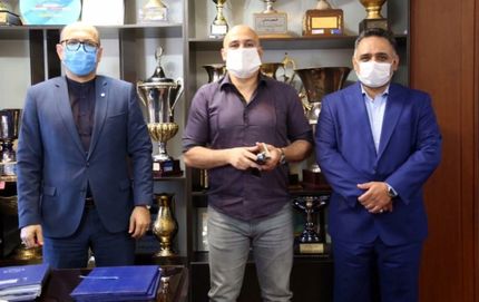 
منصوریان طلب ۲ میلیارد تومانی خود از استقلال را بخشید
