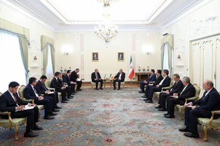 رئیس جمهور: آغوش دولت و ملت ایران به روی مردم هم‌تبار ازبکستان باز است