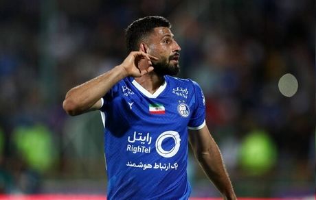 بازگشت مدافع استقلال بعد از فسخ قرارداد