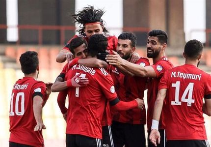 تصویری از اولین جلسه تمرینی تراکتور بعد از تعطیلات در برف