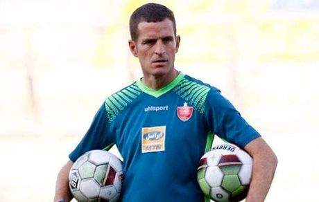 باشگاه پرسپولیس مطالبات دستیار کالدرون را تسویه کرد