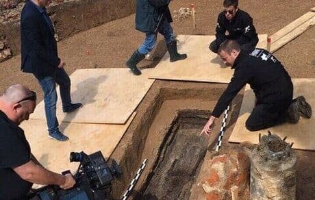 بعد از ۲۰۰ سال، بقایای جسد ناپلئون به فرانسه بازگشت