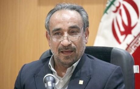 
محمدرضا خباز: استیضاح روحانی و وزرای دولت یک انتحار است/ استیضاح‌کنندگان برای غرق‌نشدن دست‌وپا می‌زنند
