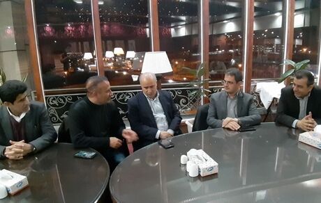 مهدی تاج یک سهمیه لیگ دسته دو به فوتبال کردستان داد