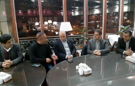 مهدی تاج یک سهمیه لیگ دسته دو به فوتبال کردستان داد