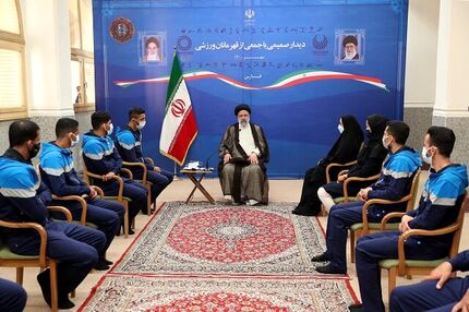 تلاش برای حضور نمایندگان ایران در مجامع جهانی ورزش باید با محوریت تأمین منافع کشور پیگیری شود