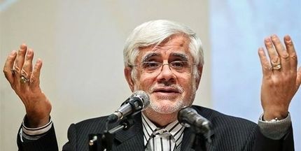 
نامه عارف به لاریجانی برای برگزاری جلسه‌ای با حضور روحانی و رئیسی درباره بنزین
