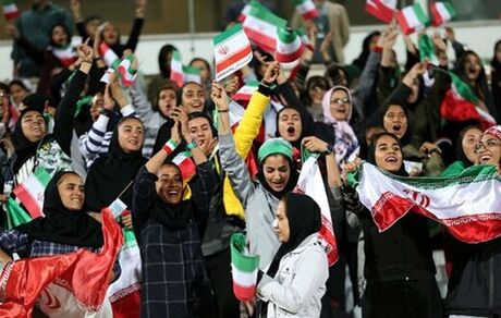 زنان تا فروردین ۹۹ به استادیوم نخواهند رفت