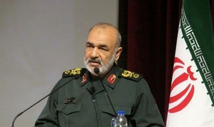 دشمنان ما در مقابل کرونا در مرحله تسلیم شدن هستند / باید مستقل شویم