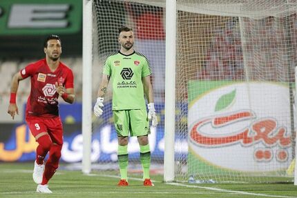 گلر پرسپولیس در فکر جدایی