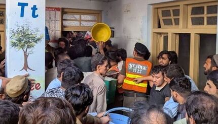 ۱۷ کشته در ریزش سقف یک مدرسه در پاکستان