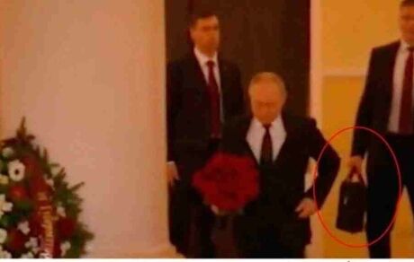 حمل‌کننده کیف اتمی پوتین در خانه‌اش ترور شد