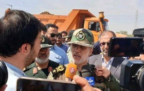 وزیردفاع: ظرفیت عظیم نیروهای مسلح برای آبادانی  و سازندگی کشور مهیاست