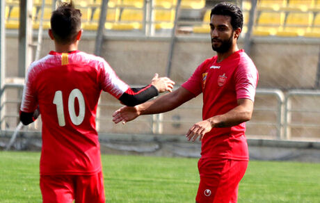 هافبک پرسپولیس در آستانه تسویه با قرمزها