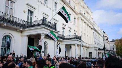 سفارت سوریه در انگلیس بعد از سال‌ها باز شد