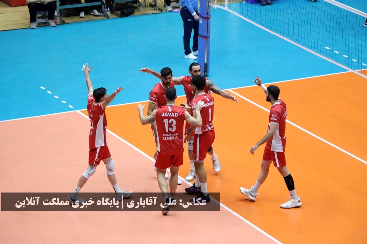نبرد شهرداری ارومیه و صنعتگران امید در گرمای دورنالاریوواسی