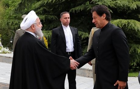 استقبال روحانی از عمران خان