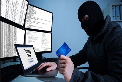 برداشت ۴۰۰ میلیون تومان از حساب یک شهروند نهبندانی با کلیک روی فایل آلوده کاریابی