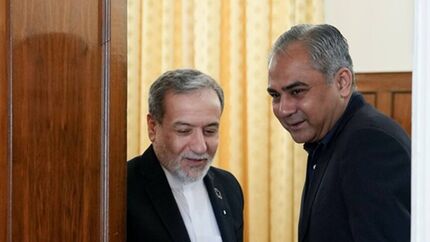 وزیر کشور پاکستان در راه تهران